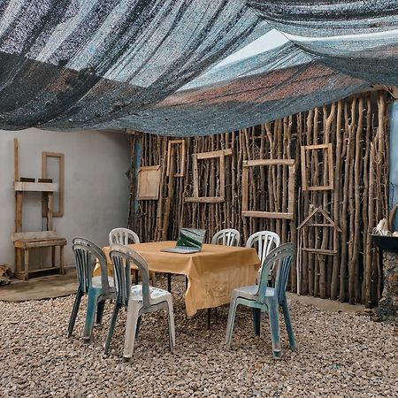 Brussels Homestay Kost Balige Exterior photo